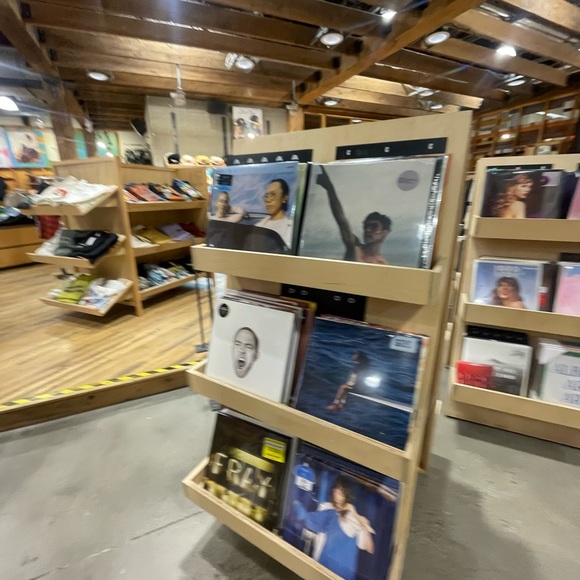 Meet your Posher, Juju - Picture 1 of 1